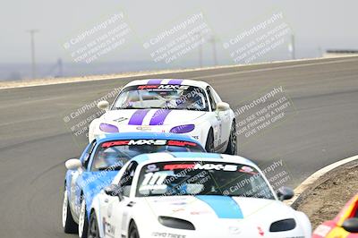 media/Jan-26-2025-CalClub SCCA (Sun) [[cfcea7df88]]/Group 4/Race/